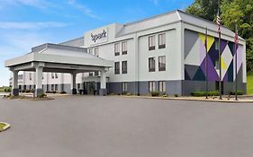 Spark By Hilton Newcomerstown
